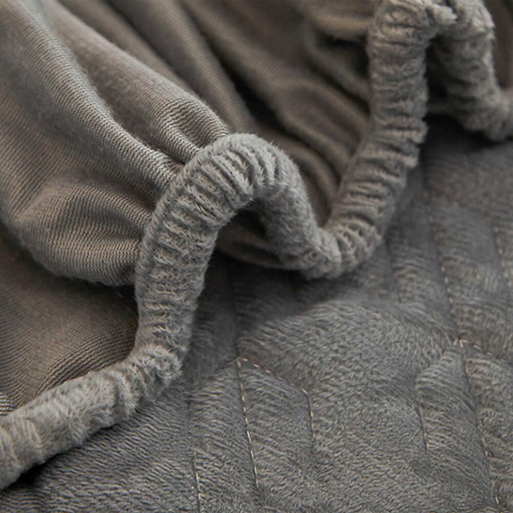 Luxueux ensemble de draps antidérapants brodés en velours cristal avec jupe de lit