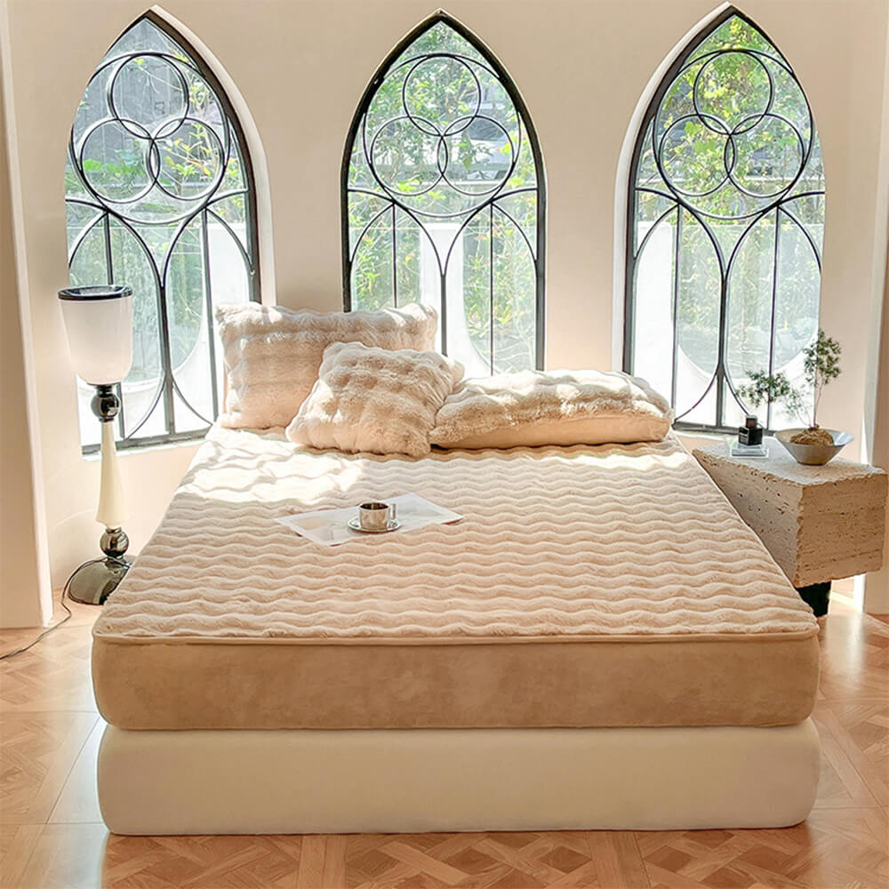 Cubierta de colchón de láminas calientes de lujosa burbuja de burbujas