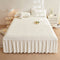Set de falda de la cama acolchada de terciopelo cremoso de la leche