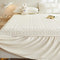 Set de falda de la cama acolchada de terciopelo cremoso de la leche