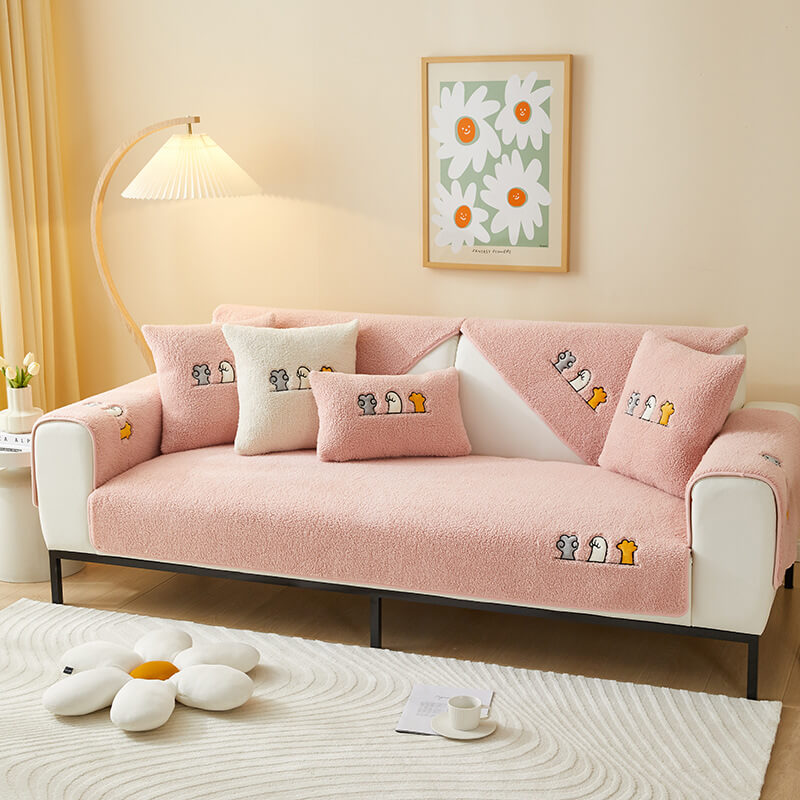 Lovely Cat's Paw Sherpa Fleece Anti-Slip Couch Coach