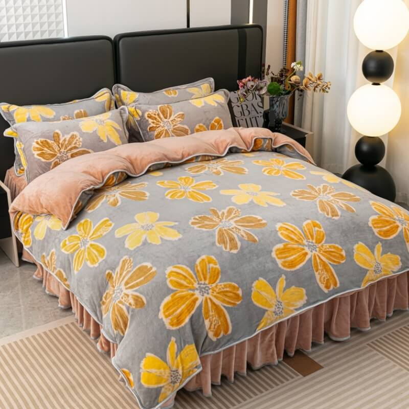 Ensemble de draps en velours de lait doux à motif de feuilles modernes avec jupe de lit