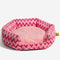 Plush Retreat Chevron Hundebett – The Warm Hugger